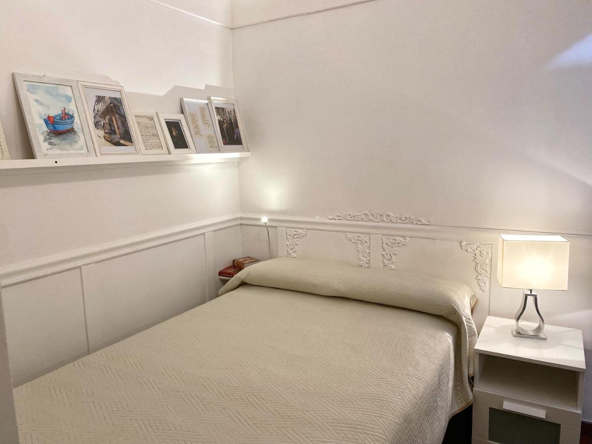 La Dimora Del Mercante - Puglia Mia Apartments Монополи Экстерьер фото