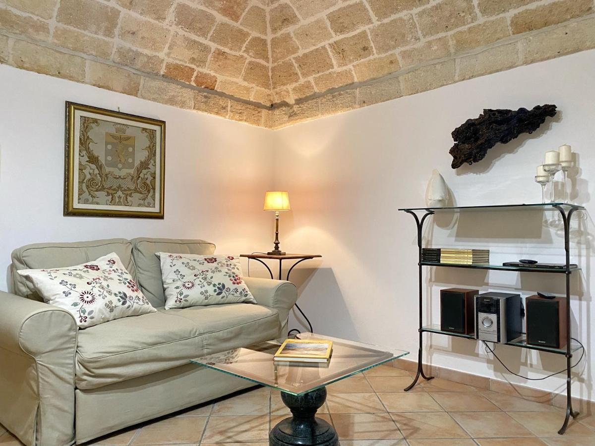 La Dimora Del Mercante - Puglia Mia Apartments Монополи Экстерьер фото