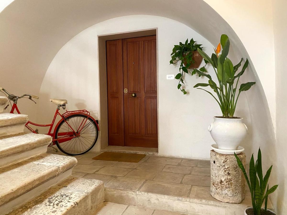 La Dimora Del Mercante - Puglia Mia Apartments Монополи Экстерьер фото