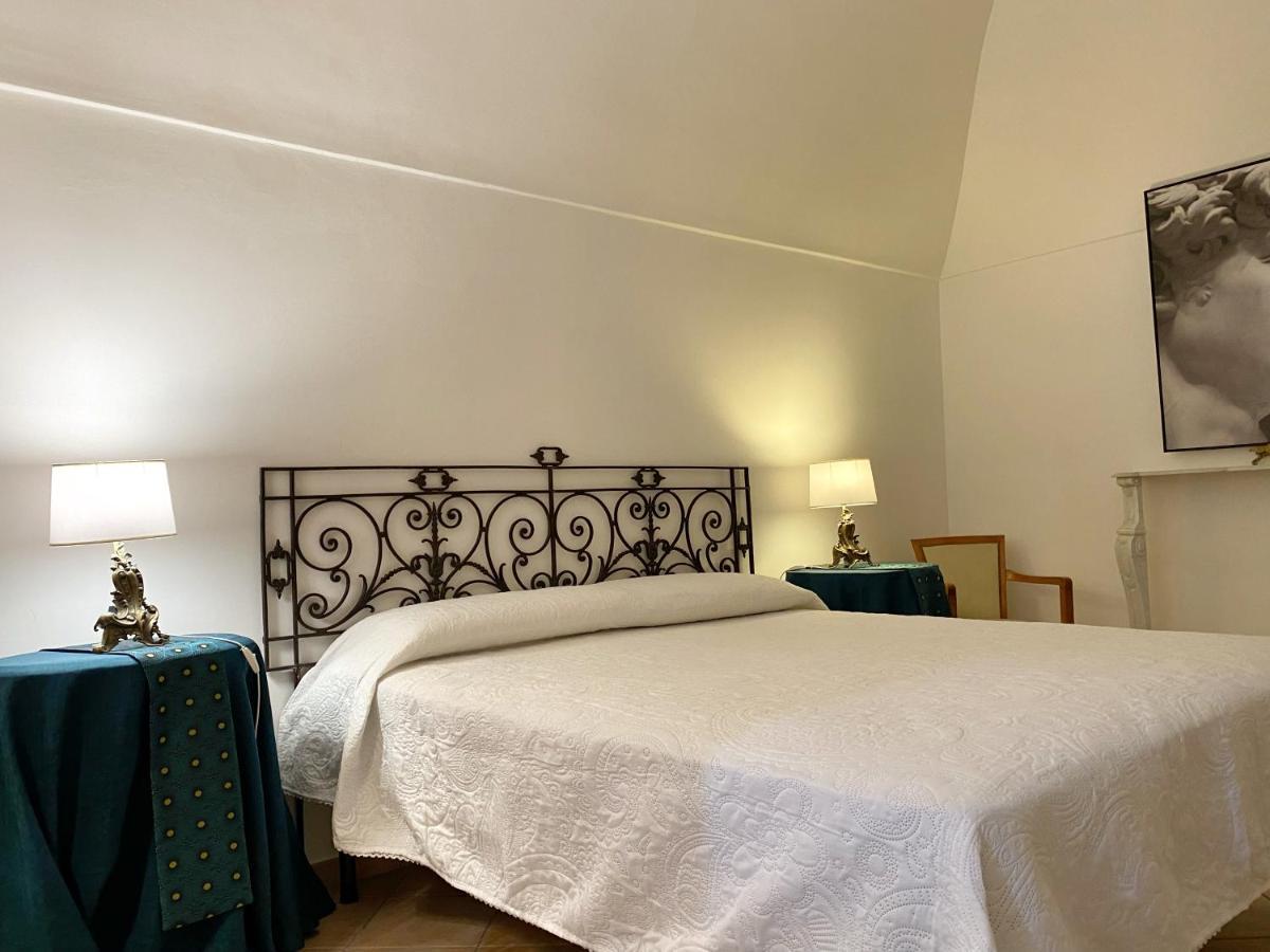 La Dimora Del Mercante - Puglia Mia Apartments Монополи Экстерьер фото