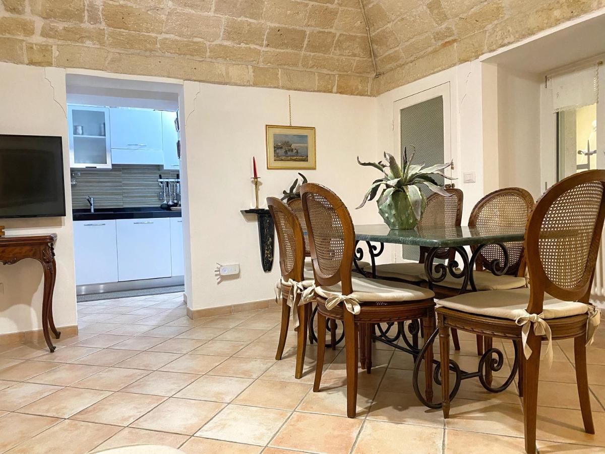 La Dimora Del Mercante - Puglia Mia Apartments Монополи Экстерьер фото
